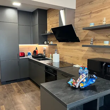 Esterhazy Apartment *