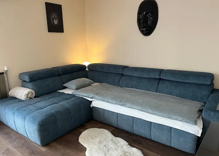 Esterhazy Apartamento *